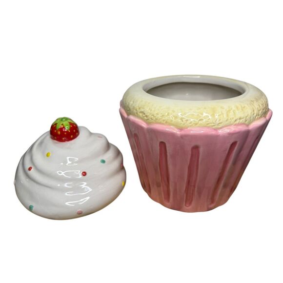World Market Ceramic Cupcake Cookie Jar Large Strawberry Topper Kitchen Decor - Picture 3 of 6
